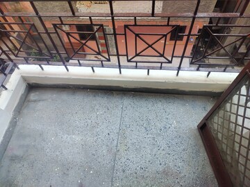 Balcony in 1 BHK Apartment at Molarband – for Rent