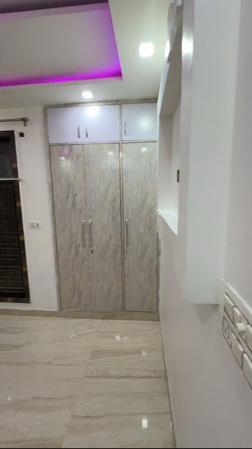 Building Lobby in 3 BHK Builder Floor at Dwarka Mor – for Rent