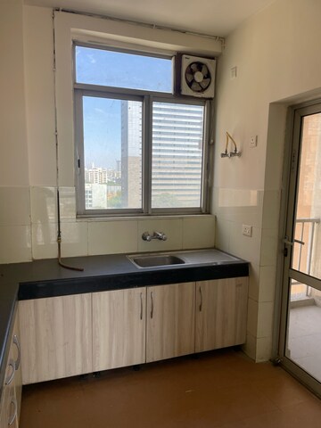 Kitchen in 3.5 BHK Apartment at Pioneer Park Phase 1, Sector 61 – for Rent