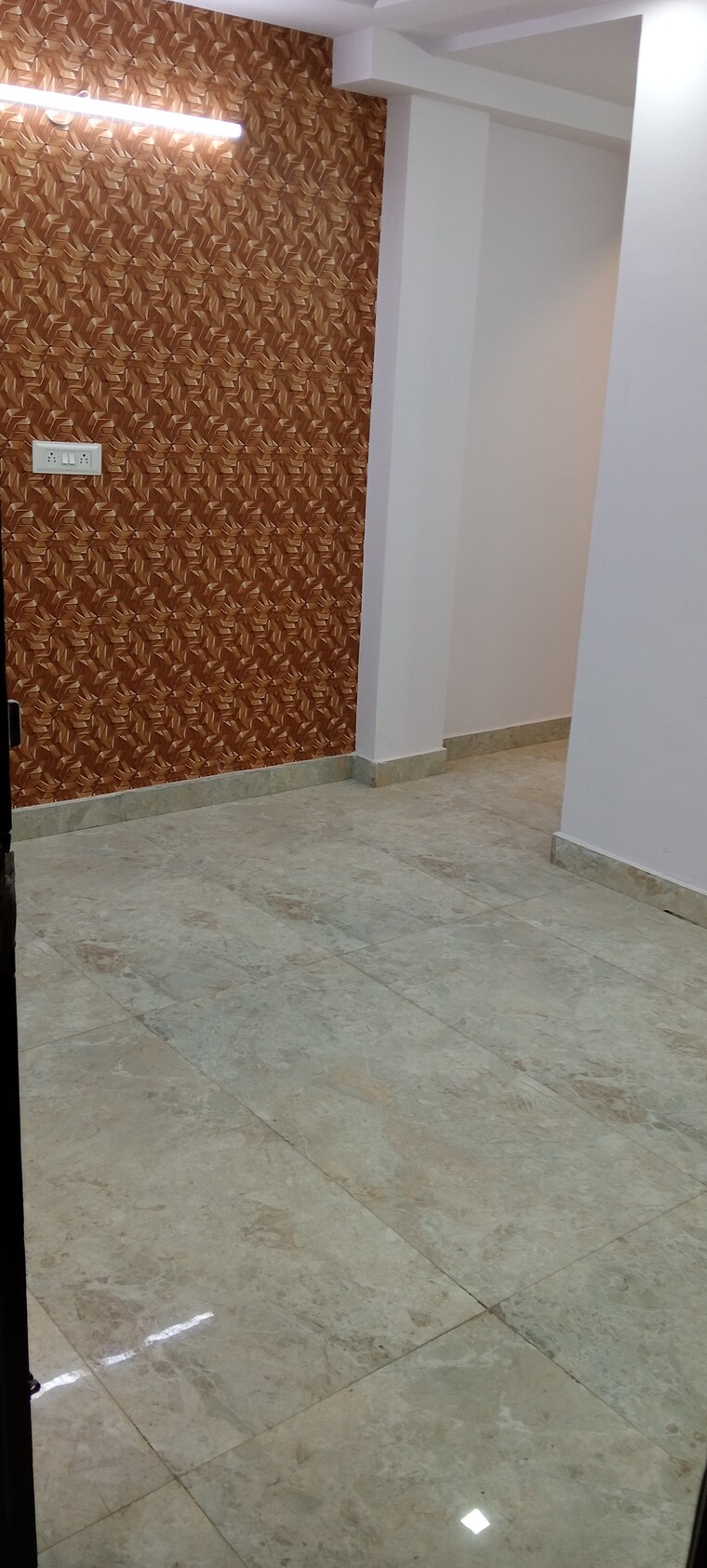 Room, govindpuri 3 Bedroom 900 Sq.Ft. Builder Floor In Govindpuri Delhi 8429342