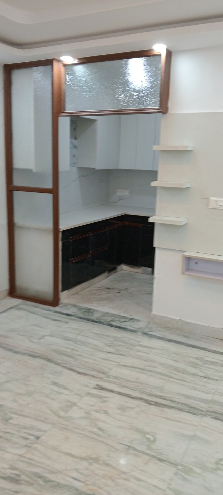 Kitchen, govindpuri 3 Bedroom 910 Sq.Ft. Builder Floor In Govindpuri Delhi 8429354