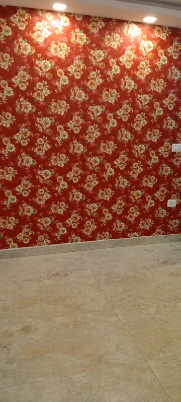 Room in 1 BHK Builder Floor at Govindpuri – for Rent