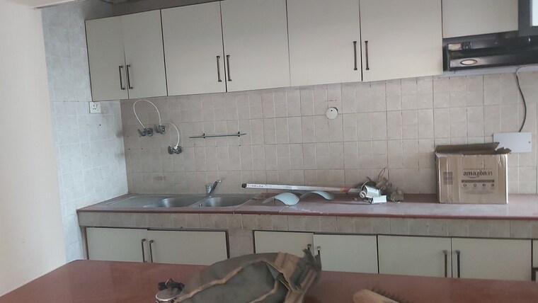 Kitchen, mayur vihar 3.5 Bedroom 1450 Sq.Ft. Apartment In Mayur Vihar Delhi 8429409