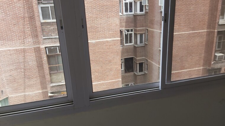 undefined, mayur vihar 3.5 Bedroom 1450 Sq.Ft. Apartment In Mayur Vihar Delhi 8429409