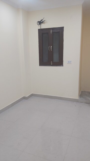 2.5 BHK Builder Floor For Rent in Mayur Vihar