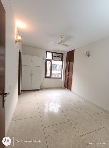 Furnished Amenities in 2 BHK Builder Floor at Malviya Nagar – for Rent