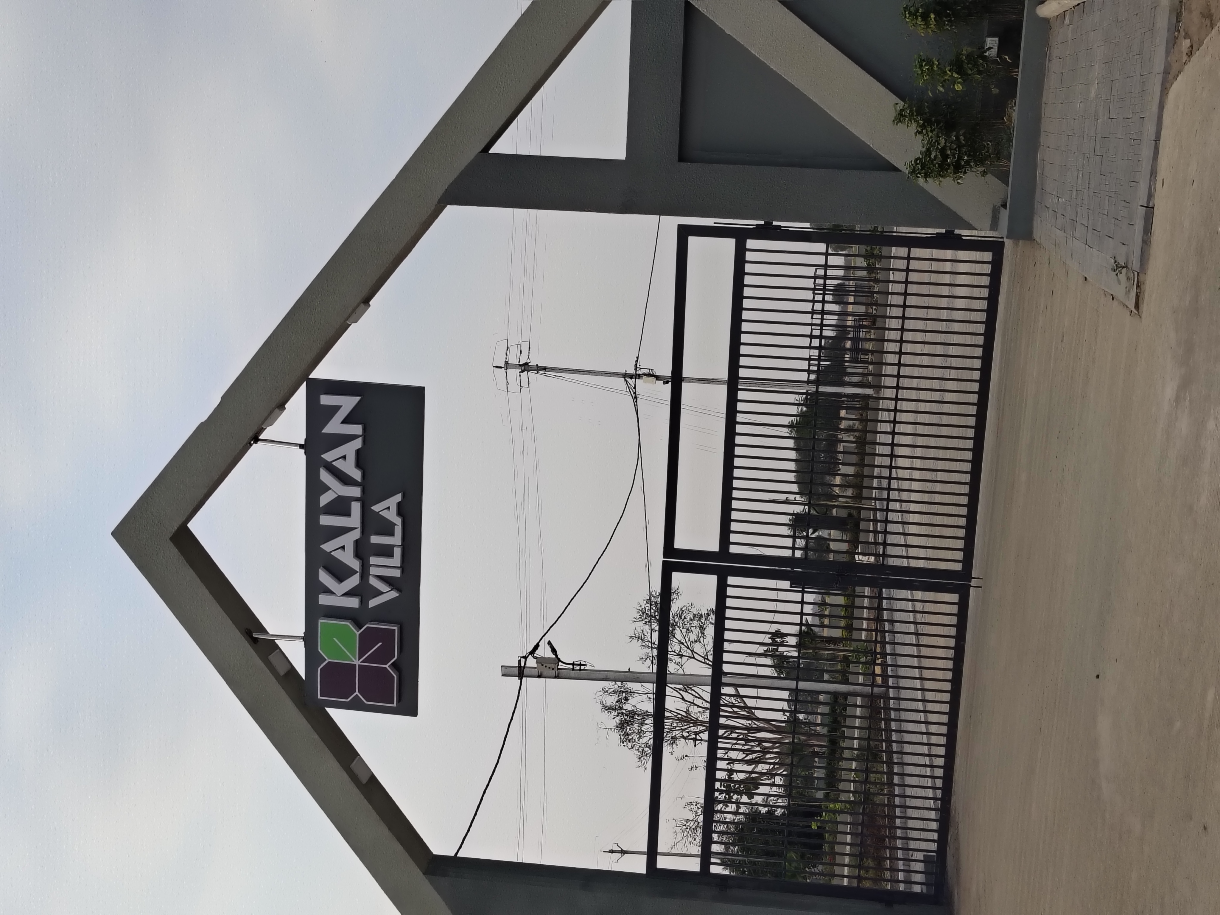 Plot For Sale in Kalyan Villa