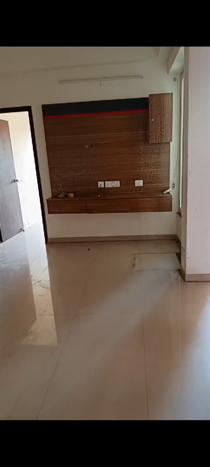 2 BHK Apartment For Sale in Windsor Paradise 2