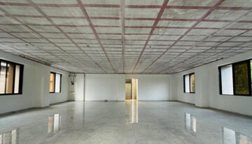 Staircase in  Showroom at Sector 68 – for Rent