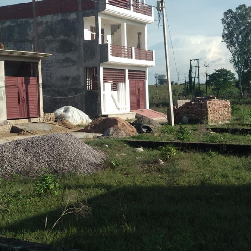 Plot For Sale in Om City