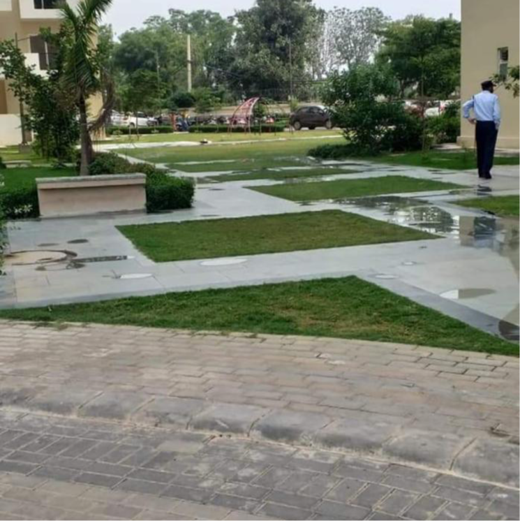 Garden, signature-the-serenas 2 Bedroom 614 Sq.Ft. Apartment In Sohna Sector 33 Gurgaon 8429495