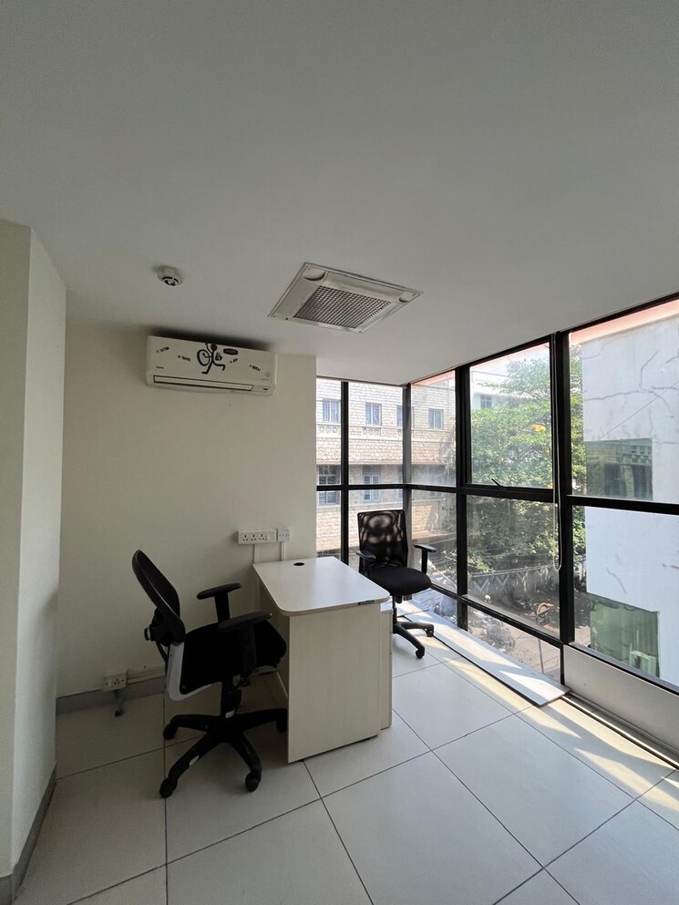 Team Area, krislon-house Commercial Office Space 4200 Sq.Ft. In Andheri East Mumbai 8429515