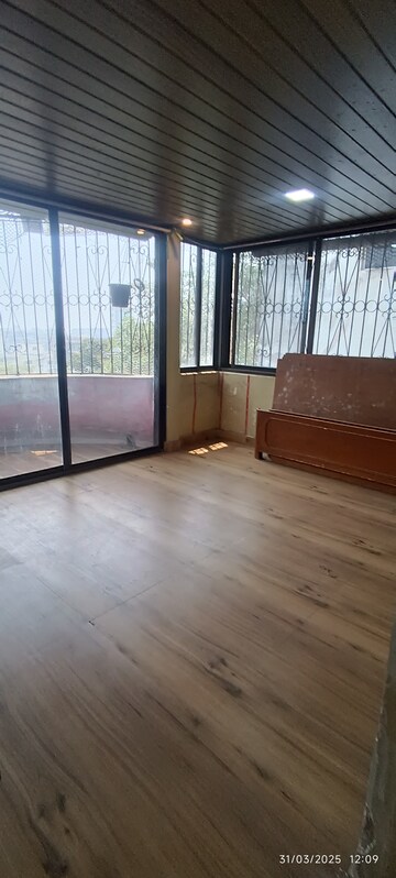 Room in 1.5 BHK Apartment at Nerul Sector 20 – for Sale