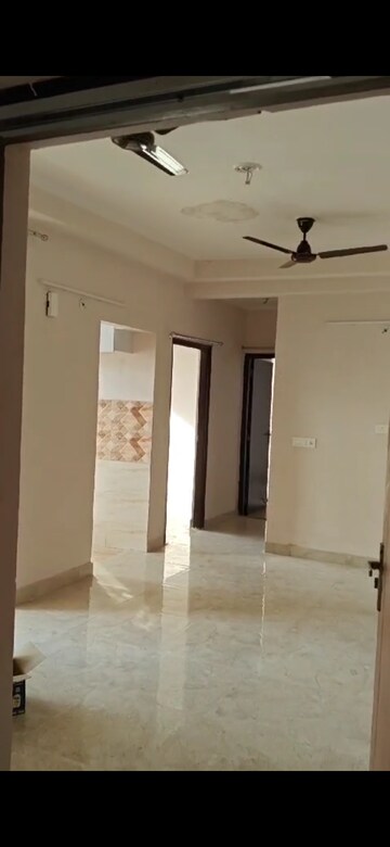Building Lobby in 2.5 BHK Apartment at Amrapali Golf Homes, Sector 4, Greater Noida – for Rent