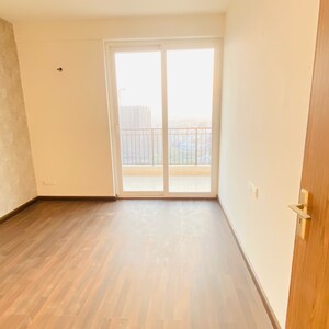 Room in 2 BHK Apartment at Ambika Florence Park, Mullanpur – for Sale