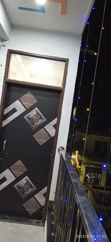 Balcony in 2 BHK Builder Floor at Dwarka Mor – for Rent