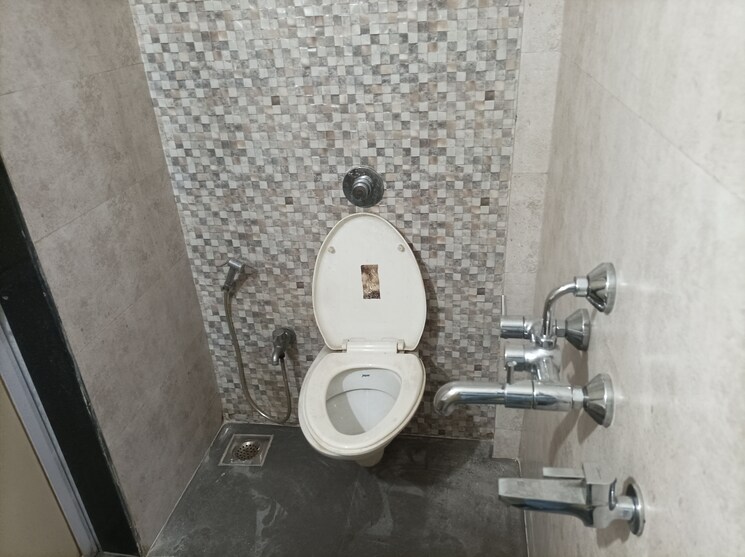 Bathroom, cosmos-classique 1 Bedroom 625 Sq.Ft. Apartment In Ghodbunder Road Thane 8429580