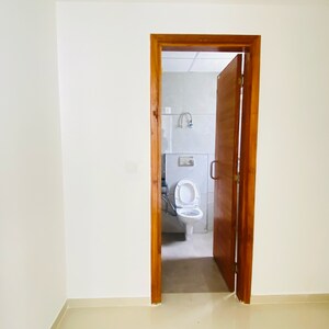 Room in 3 BHK Apartment at Ambika Florence Park, Mullanpur – for Sale