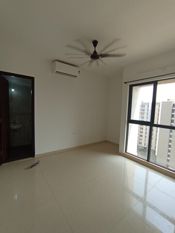 Master Bedroom in 2 BHK Apartment at Lodha Palava Downtown Dombivli East, Dombivli East – for Rent