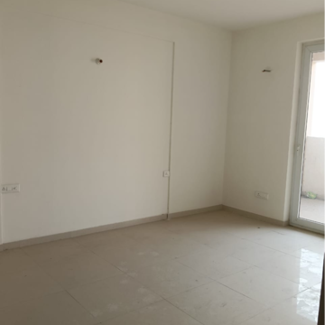Room in 4 BHK Apartment at Ambika Florence Park, Mullanpur – for Sale