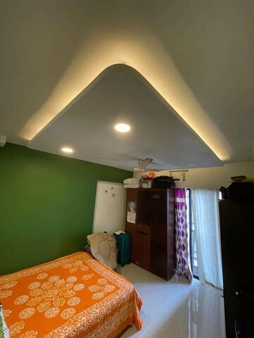 Bedroom in 3 BHK Apartment at Hubtown Hill Crest, Andheri East – for Rent