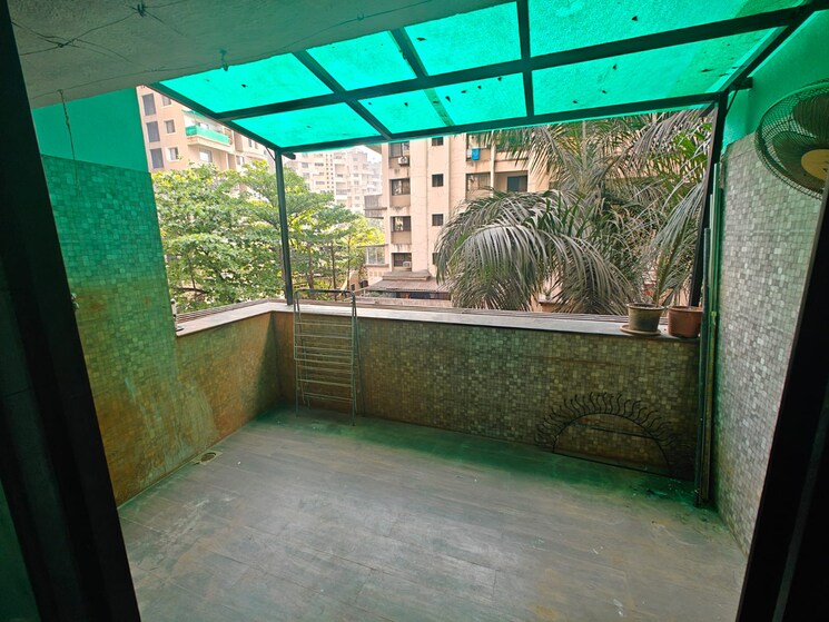 Balcony, goel-ganga-hill-mist-garden 3 Bedroom 1500 Sq.Ft. Apartment In Kondhwa Pune 8429701