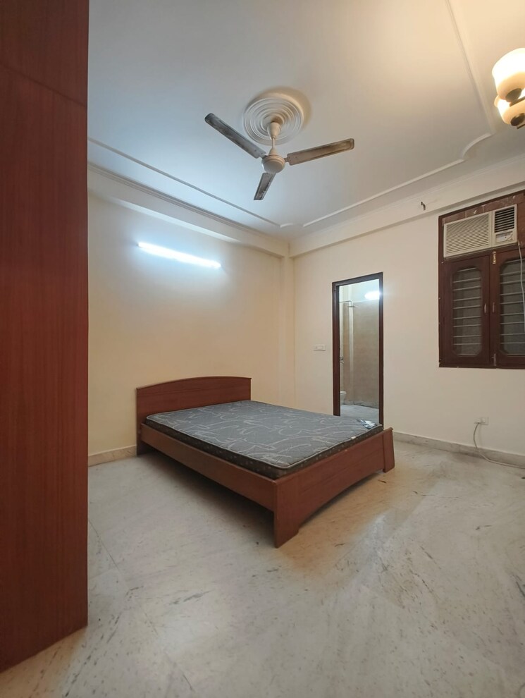 Room, saket 2 Bedroom 800 Sq.Ft. Builder Floor In Saket Delhi 8429848