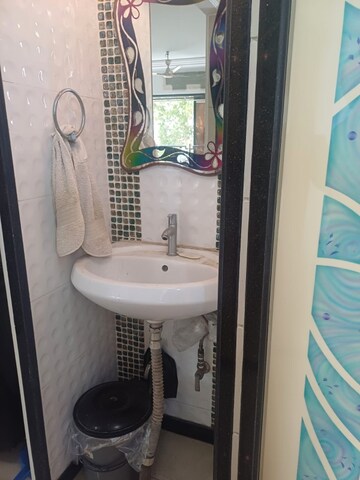 Bathroom in 2 BHK Apartment at Niraj Apartments, Malabar Hill – for Rent