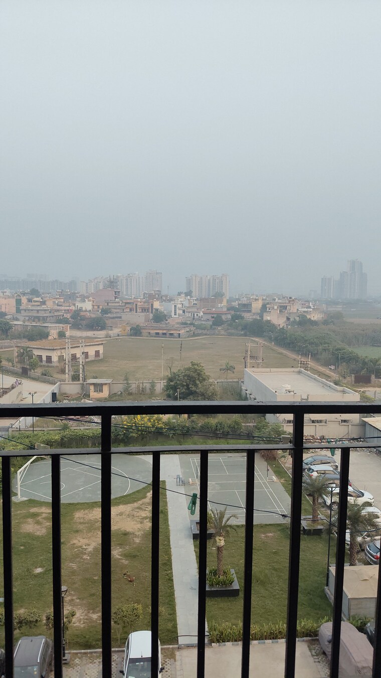 Balcony, signature-global-solera-2 2 Bedroom 577 Sq.Ft. Apartment In Sector 107 Gurgaon 8430054