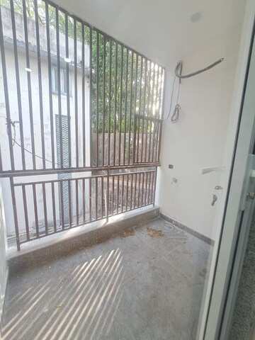 Balcony in 2 BHK Builder Floor at Hauz Khas – for Rent