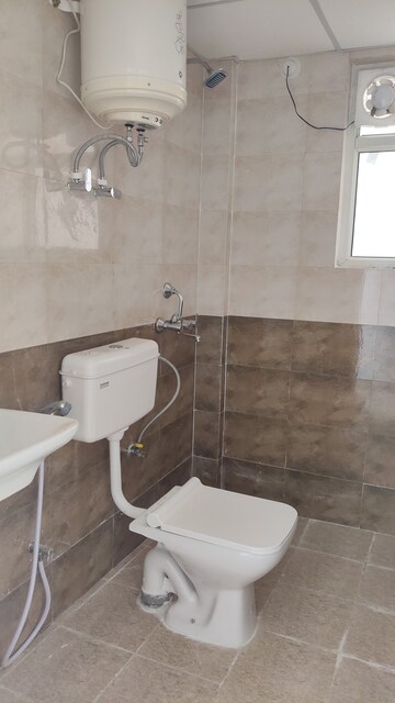 Bathroom in 3 BHK Apartment at ROF Alante, Sector 108 – for Rent