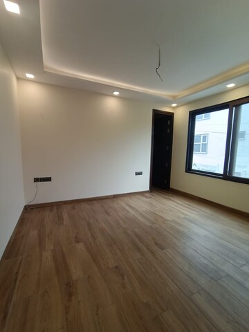 Bedroom in 4 BHK Builder Floor at Sector 19, Dwarka – for Rent