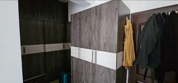 Room in 3.5 BHK Apartment at Sector 121 – for Rent