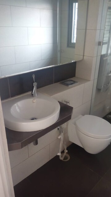 Bathroom in 3.5 BHK Apartment at Radius Imperial Heights, Goregaon West – for Rent