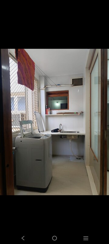 Bathroom in 3 BHK Apartment at Sun Orbit, Bodakdev – for Rent