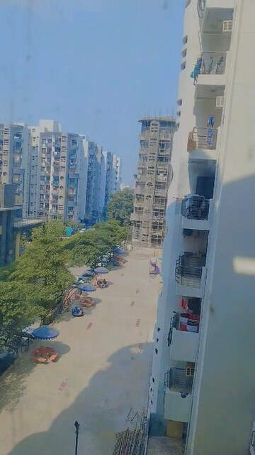 Master Plan in 3 BHK Apartment at Omaxe Heights, Sector 86 – for Rent