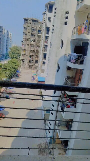 Balcony in 3 BHK Apartment at Omaxe Heights, Sector 86 – for Rent