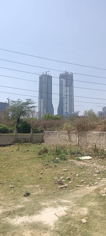  Plot For Sale in Sector 144