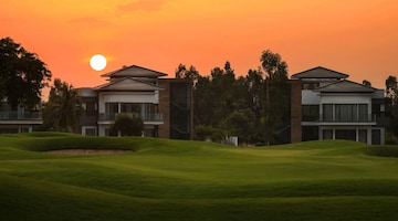 4 BHK Villa – Exterior View View at Prestige Golfshire, Nandi Hills - for Rent