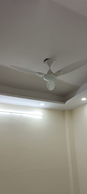  2 BHK Builder Floor at Krishna Nagar – for Sale