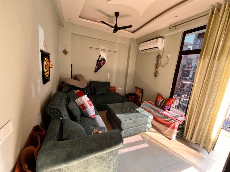 Master Bedroom, renowned-lotus-srishti 3 Bedroom 1336 Sq.Ft. Apartment In Sain Vihar Ghaziabad 8430338