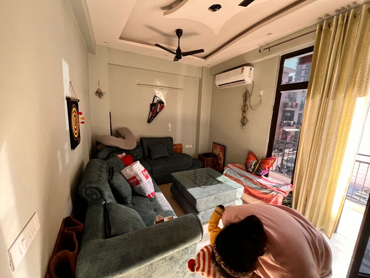 Master Bedroom, renowned-lotus-srishti 3 Bedroom 1336 Sq.Ft. Apartment In Sain Vihar Ghaziabad 8430338