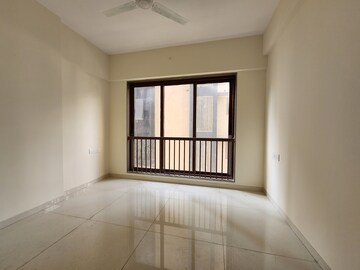 Room in 2.5 BHK Apartment at Chembur – for Rent