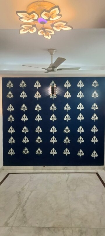 Room in 2 BHK Builder Floor at Palam Colony – for Rent