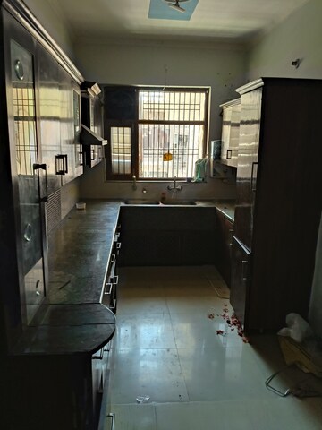 Living Room in 3 BHK Builder Floor at Guru Nanak Enclave, Dhakoli Village – for Rent