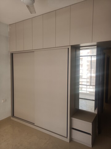Room in 2 BHK Apartment at Breez Global Heights, Sohna Sector 33 – for Sale
