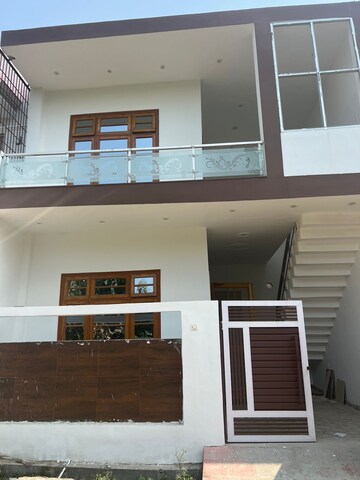 2 BHK Builder Floor For Rent in DLF Vibhuti Khand, Gomti Nagar