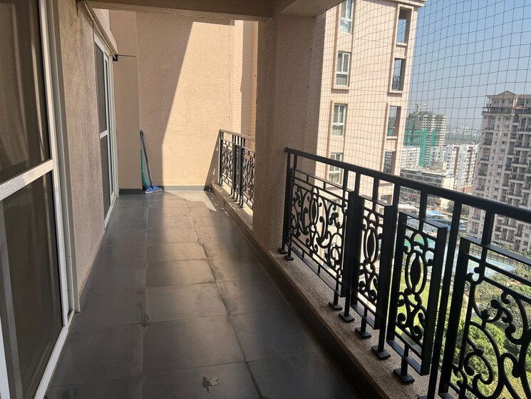 Balcony, k-raheja-vistas-premiere 3.5 Bedroom 2500 Sq.Ft. Apartment In Mohammadwadi Pune 8430596