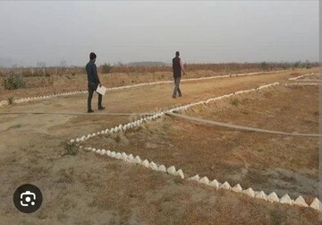  Plot – Exterior View View at Sector 17a Yamuna Expressway - for Sale