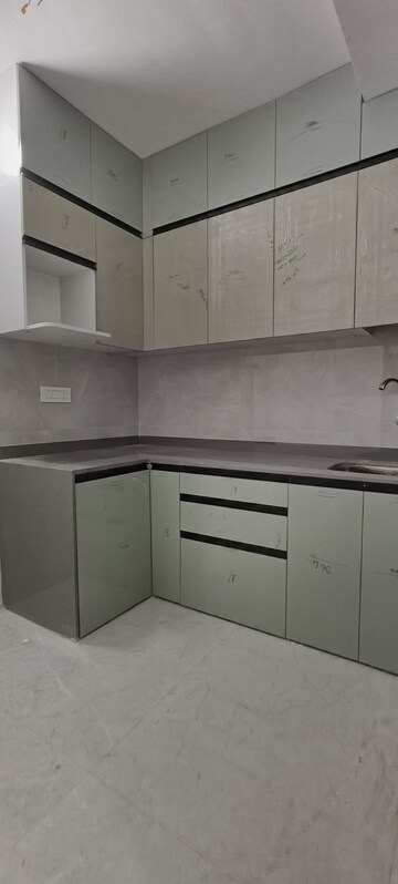 Kitchen in 2 BHK Apartment at Diamond Park, Santacruz East – for Rent